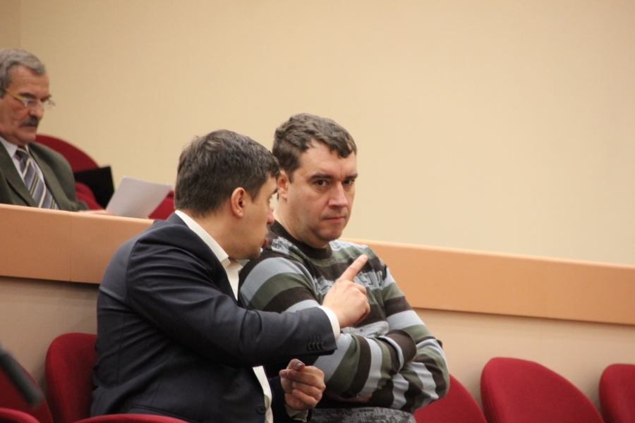 В Саратове не хватает денег на декабрьскую зарплату учителям двух районов