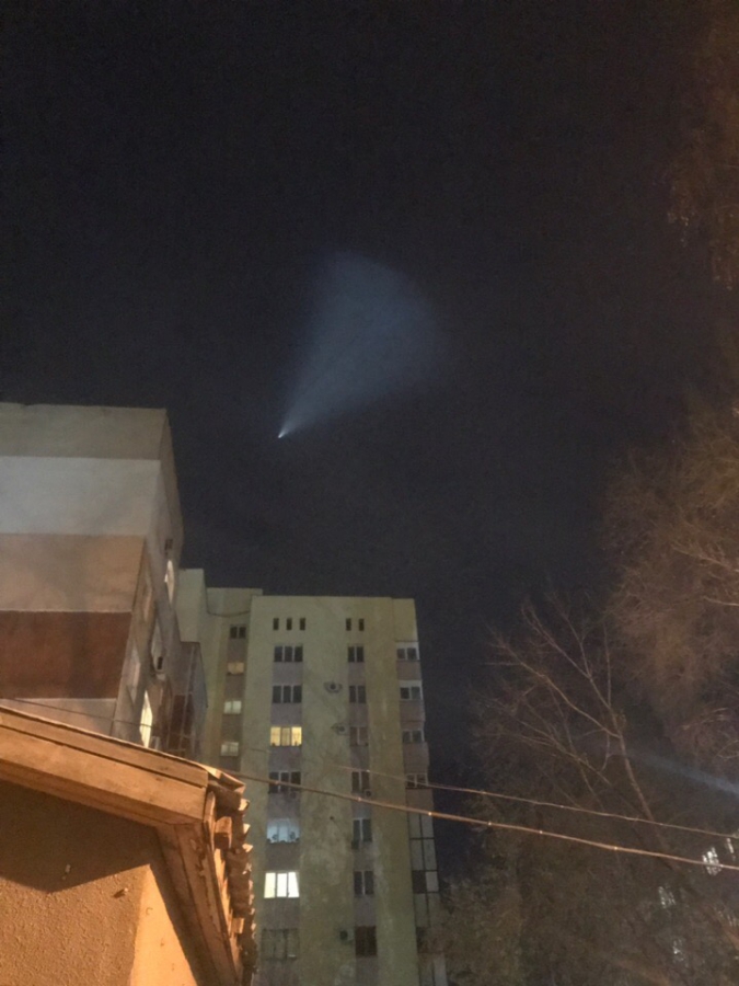 В небе над Саратовом наблюдали «НЛО»