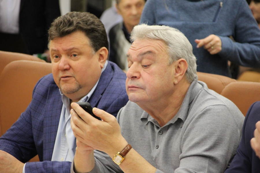 Депутата Рогожина заинтересовало соответствие закупаемого медицинского оборудования потребностям больниц