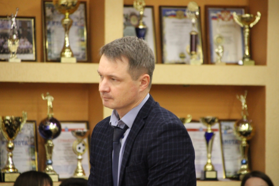 Депутата Рогожина заинтересовало соответствие закупаемого медицинского оборудования потребностям больниц