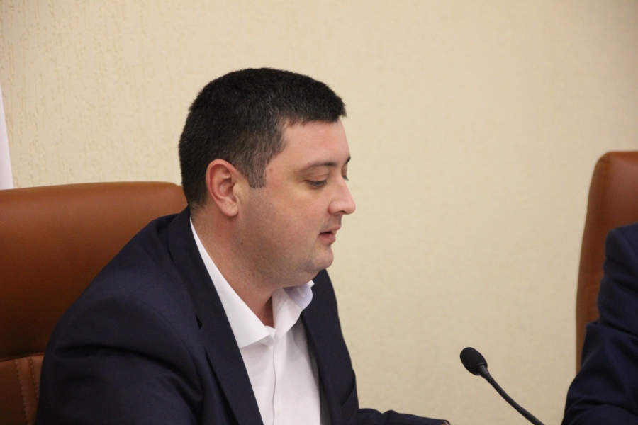 Депутата Рогожина заинтересовало соответствие закупаемого медицинского оборудования потребностям больниц