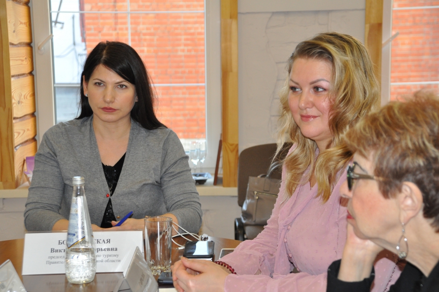 Развитие туристических маршрутов из аэропорта Гагарин обсудили в ТПП Саратовской области