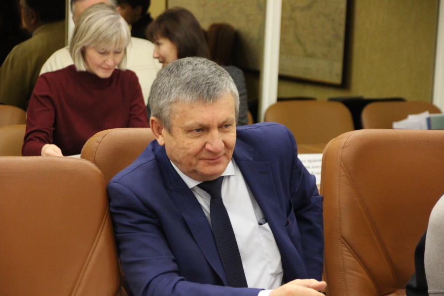 Областные депутаты решили перераспределить бюджетные средства на образование