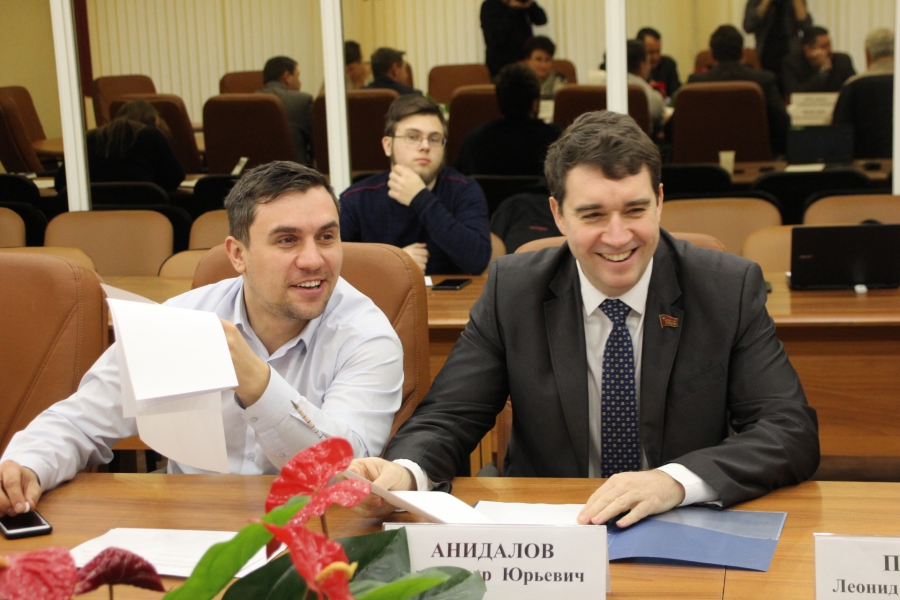 Областные депутаты решили перераспределить бюджетные средства на образование