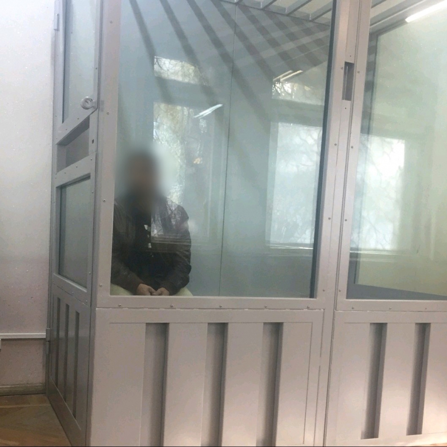 Саратовец с топором изнасиловал девочку на глазах у ее матери