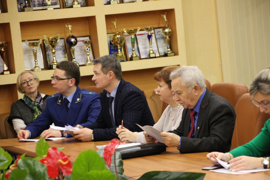 Саратовским школьникам хотят увеличить компенсацию за обеды на 20 рублей