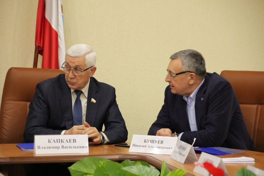 На комитете по бюджету областной думы из-за рядового кадрового вопроса разгорелись дебаты