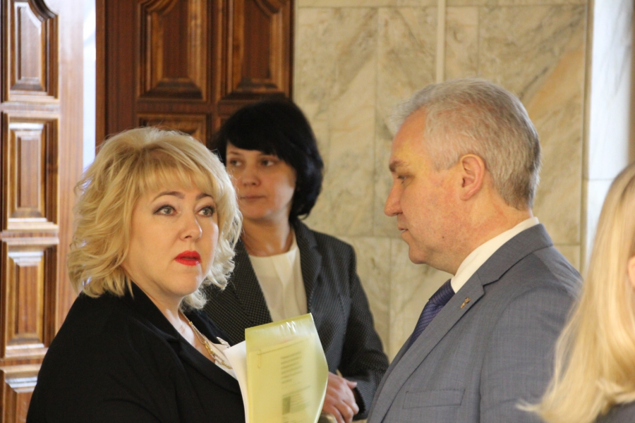 Саратовские дети-сироты получили право перезаключать договоры найма помещений