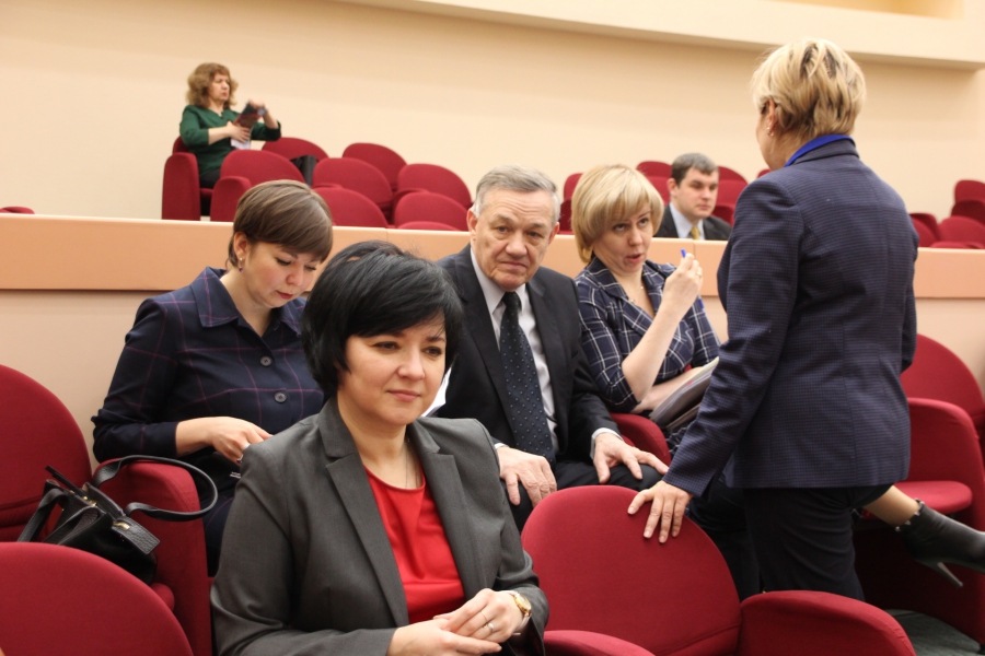 Саратовские дети-сироты получили право перезаключать договоры найма помещений