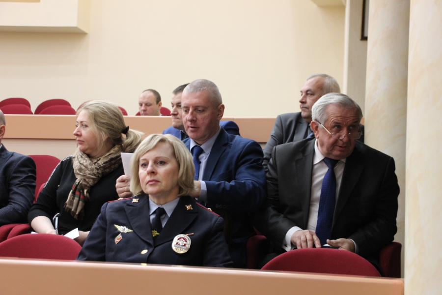 Саратовские дети-сироты получили право перезаключать договоры найма помещений