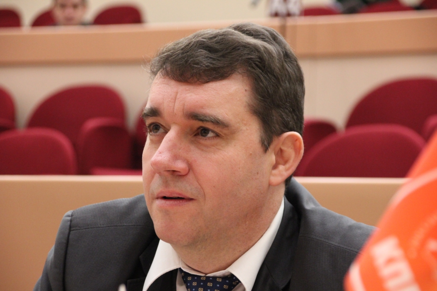 Саратовские дети-сироты получили право перезаключать договоры найма помещений