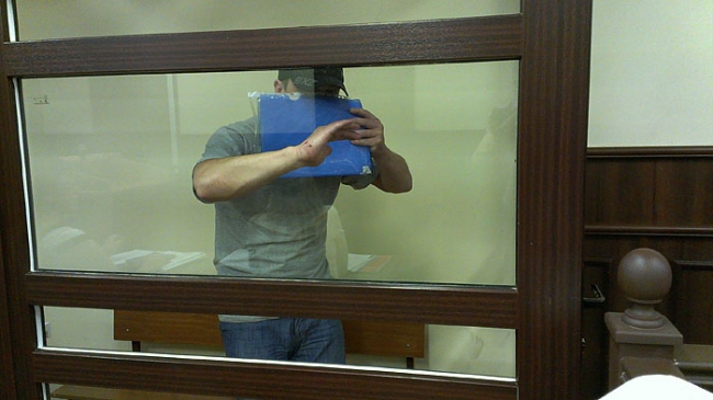 Обвиняемый в покушении на Курихина заявил, что вскрыл себе вены