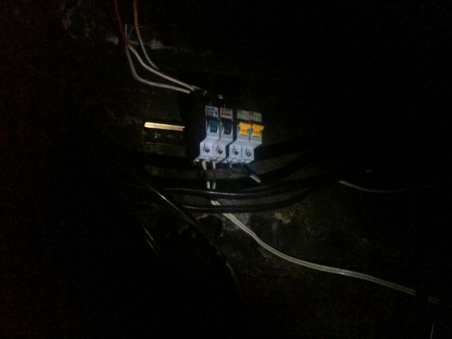 Владимира Крету пригласили в разваливающийся дом