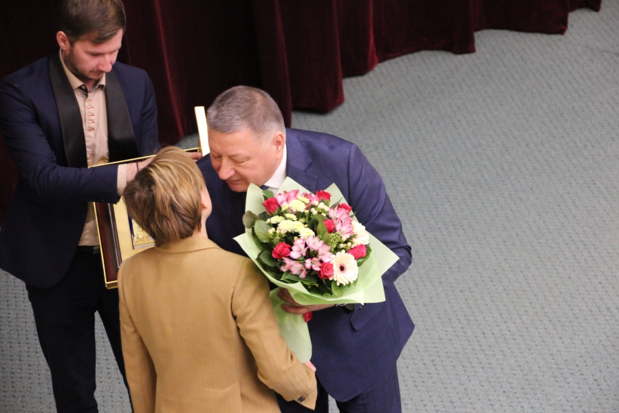 Экс-сенатор Бокова попрощалась с саратовскими депутатами