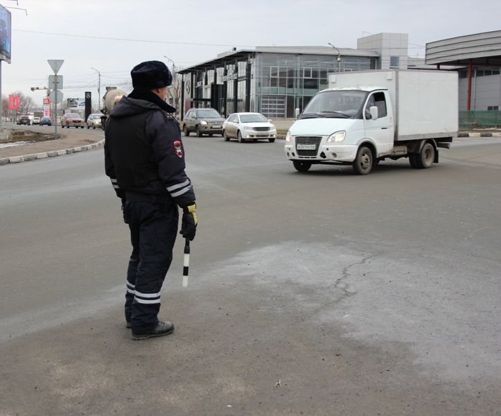 Сотрудники ГИБДД за полдня выявили 25 водителей-нарушителей