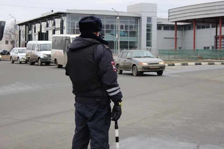 Сотрудники ГИБДД за полдня выявили 25 водителей-нарушителей