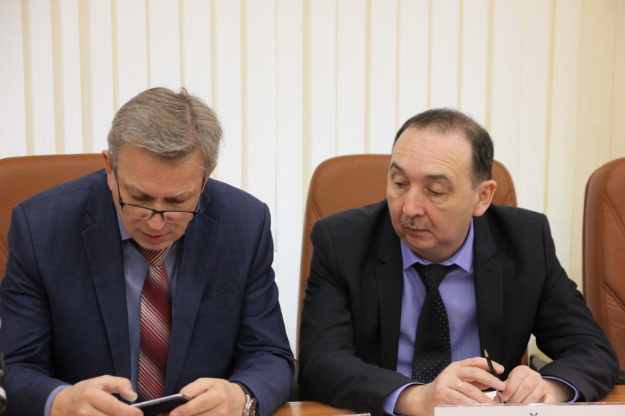 Депутат рассказал о возможном срыве планов по строительству домов для детей-сирот