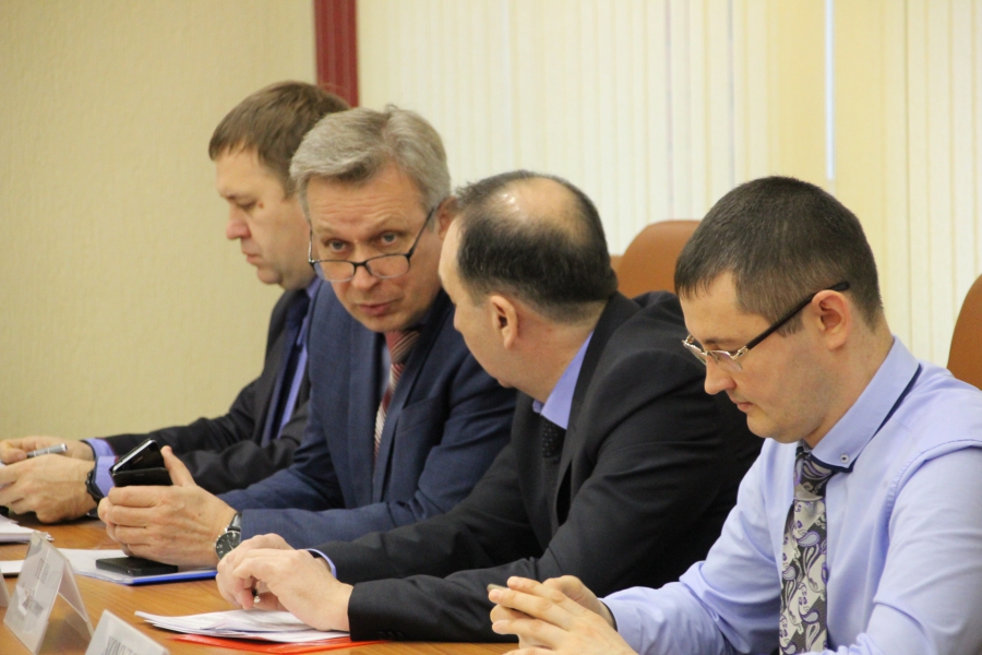 Депутат рассказал о возможном срыве планов по строительству домов для детей-сирот