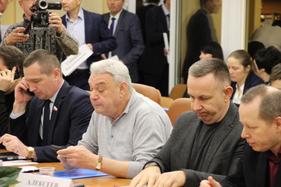 Депутат рассказал о возможном срыве планов по строительству домов для детей-сирот