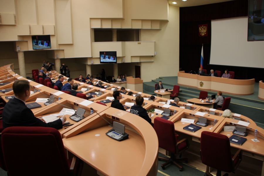 Городская дума предложила присвоить Саратову звание «Город трудовой доблести»