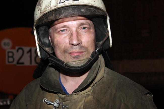 Крупный пожар в Энгельсе унес жизнь горожанина