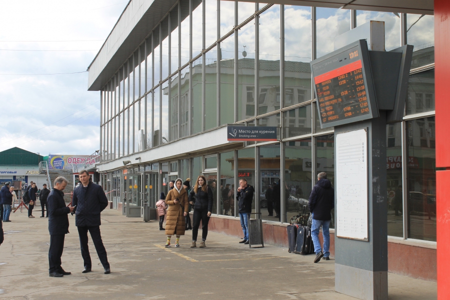 Из-за угрозы коронавируса саратовцы стали реже ездить в Москву и Санкт-Петербург