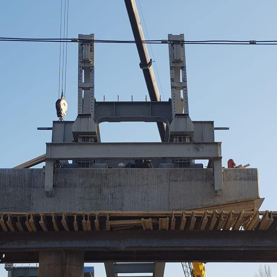 Началось строительство первого пролета Трофимовского моста