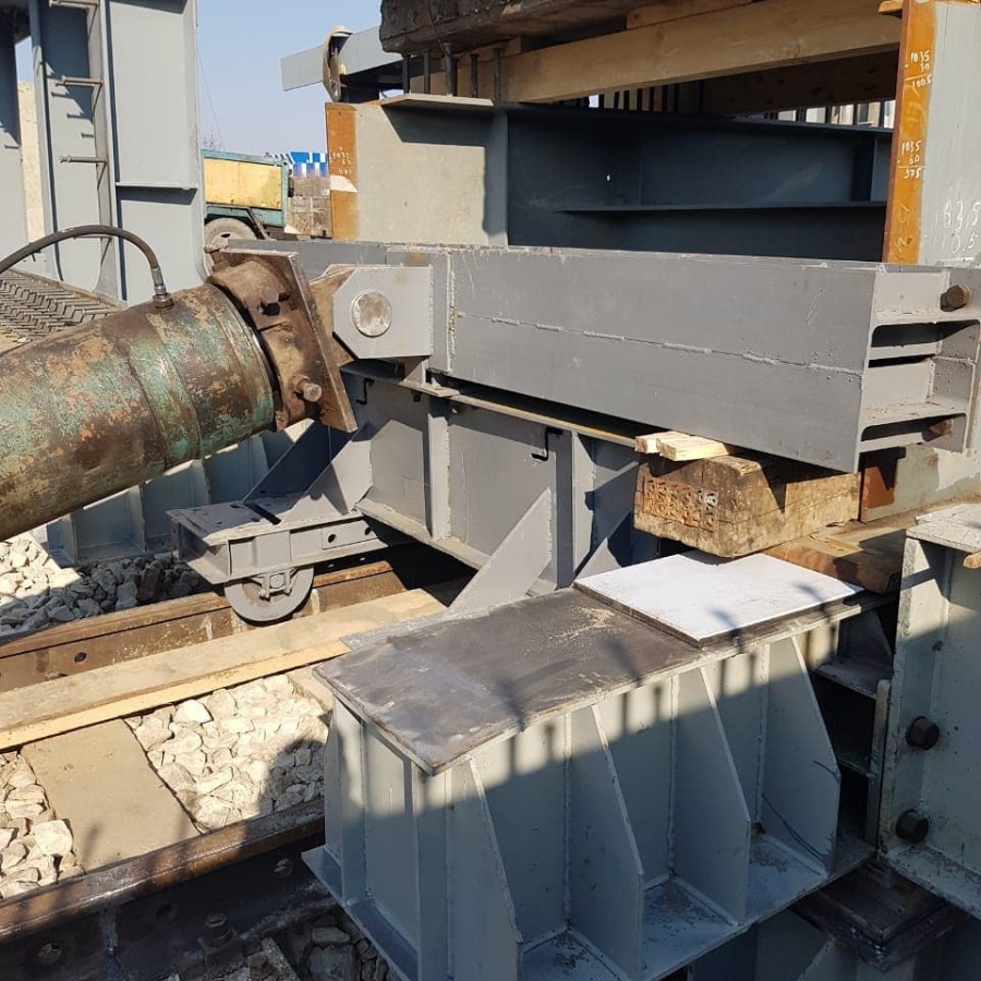 Началось строительство первого пролета Трофимовского моста