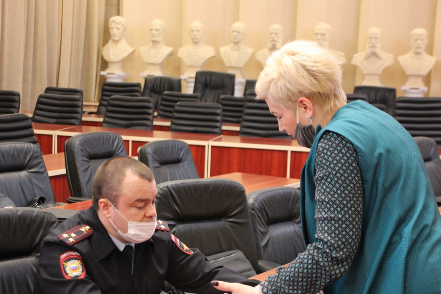 Введение пропускного режима в Саратовской области назвали вынужденной мерой