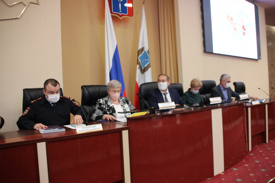 Введение пропускного режима в Саратовской области назвали вынужденной мерой