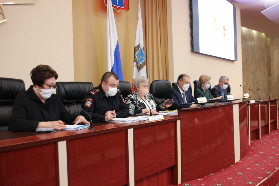 Введение пропускного режима в Саратовской области назвали вынужденной мерой