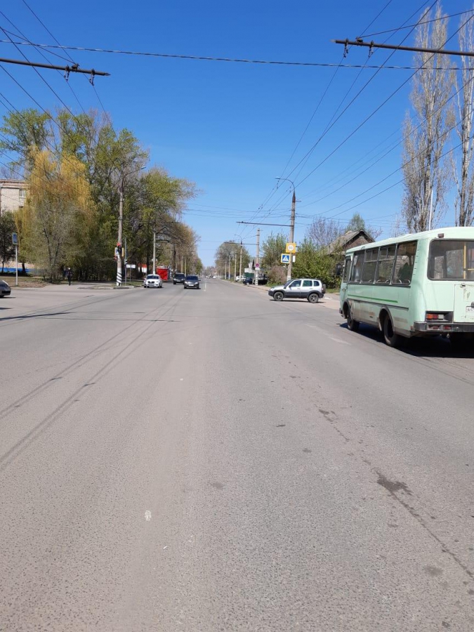 В Балакове женщина на «Киа» врезалась в автобус и покалечила двухлетнего мальчика