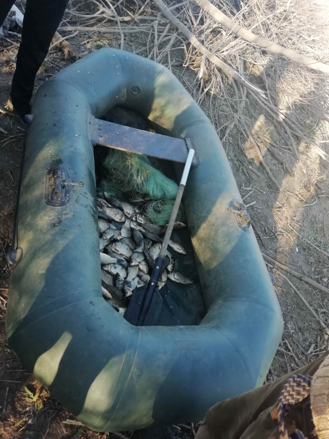 В Дергачевском районе задержали браконьера с 90-метровым орудием