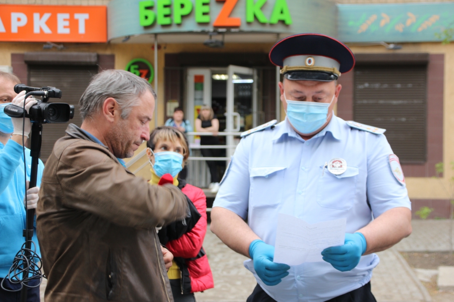 Минстранс не нашел у саратовских таксистов масок и антисептиков