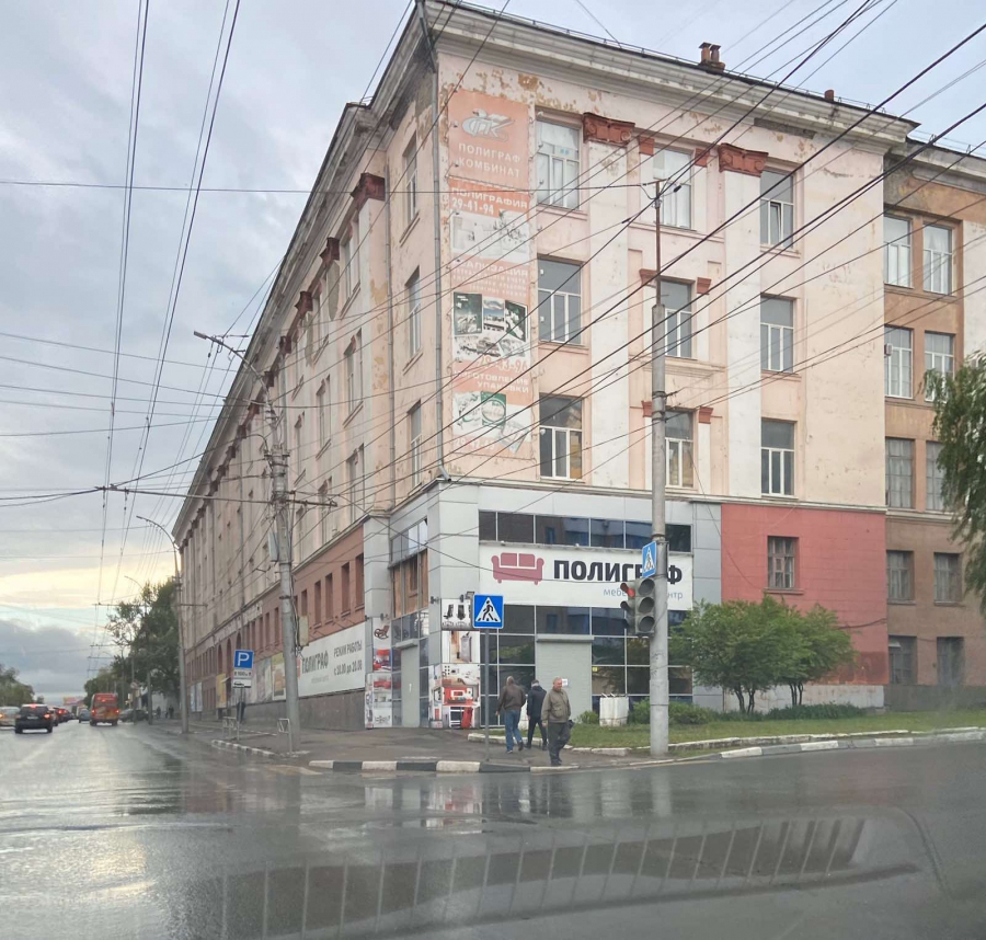 ГИБДД начала наказывать мэрию Саратова за отсутствие дорожной разметки