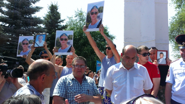 Власть убедила бунтующих разблокировать трассу Самара-Волгоград