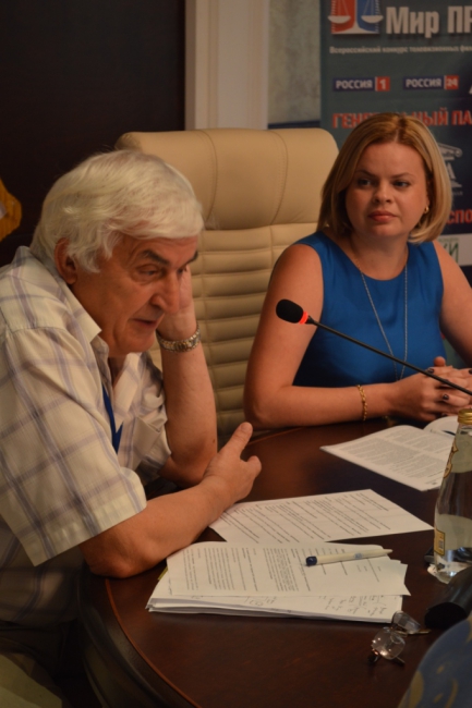 В СГЮА состоялось открытие конкурса «Мир права-2013»