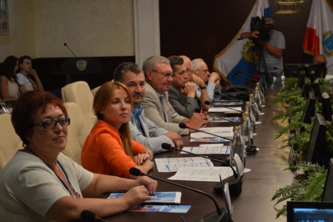 В СГЮА состоялось открытие конкурса «Мир права-2013»