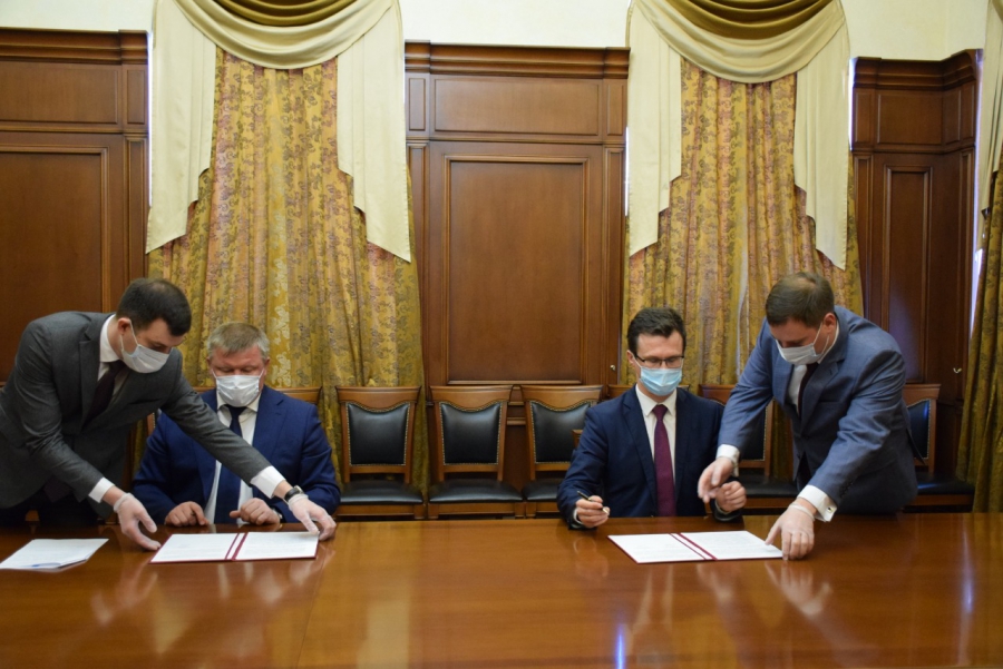 Глава Саратова и ректоры вузов подписали соглашение о взаимном сотрудничестве в сфере озеленения