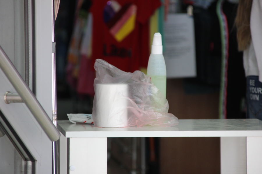 Оживающий Саратов: Горожане устремились в магазины за одеждой и очками