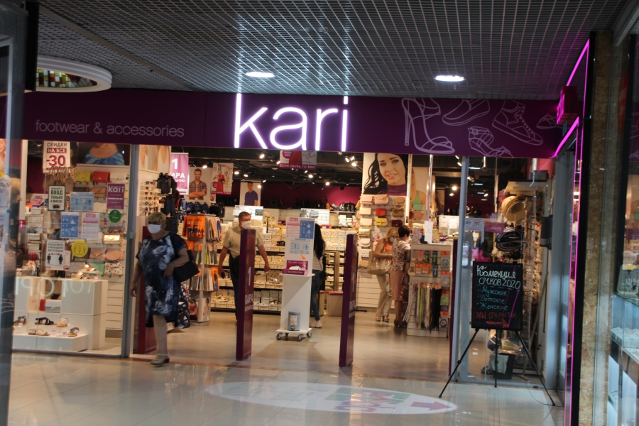 Оживающий Саратов: Горожане устремились в магазины за одеждой и очками