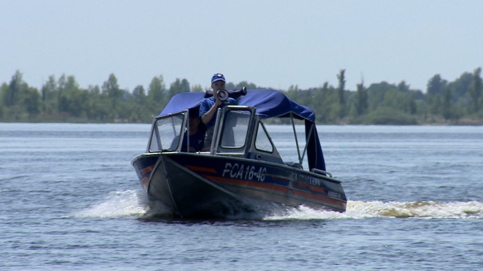 Сотрудники горспаса приступили к круглосуточному дежурству в Затоне