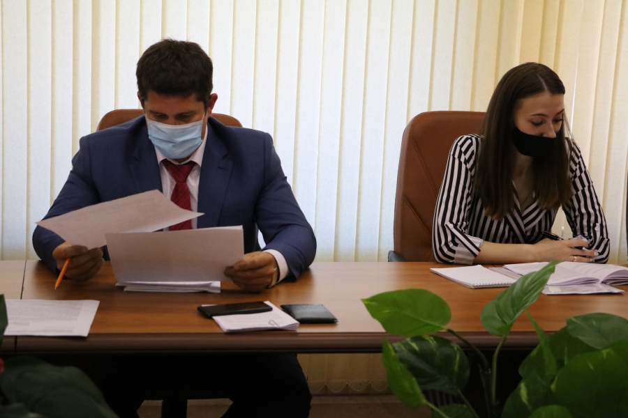 Саратовские депутаты намерены запретить «наливайки»