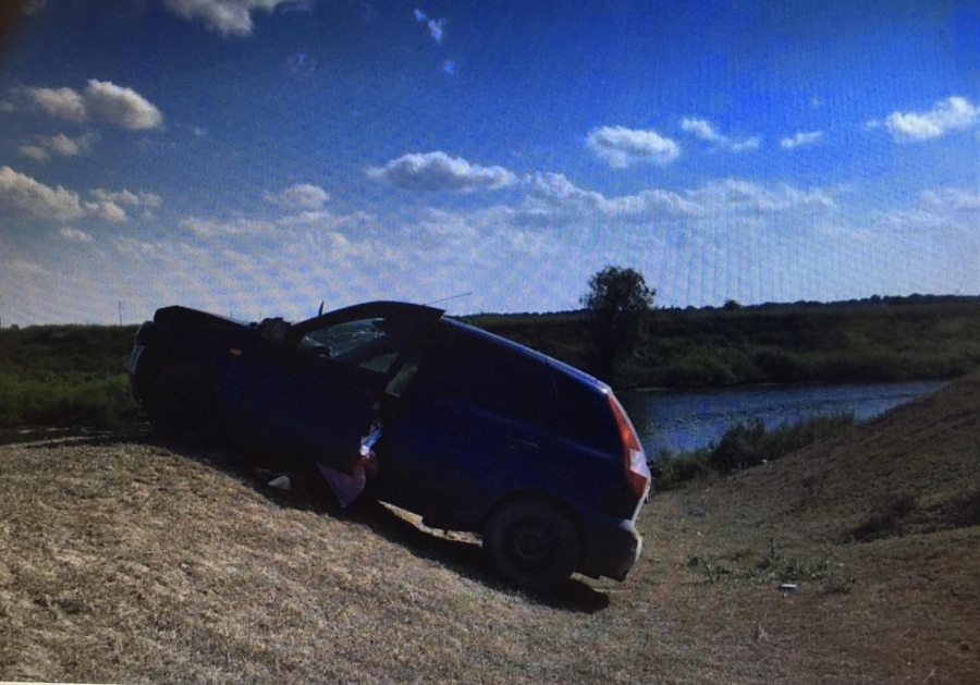 Под Новоузенском водитель разбился насмерть на полевой дороге
