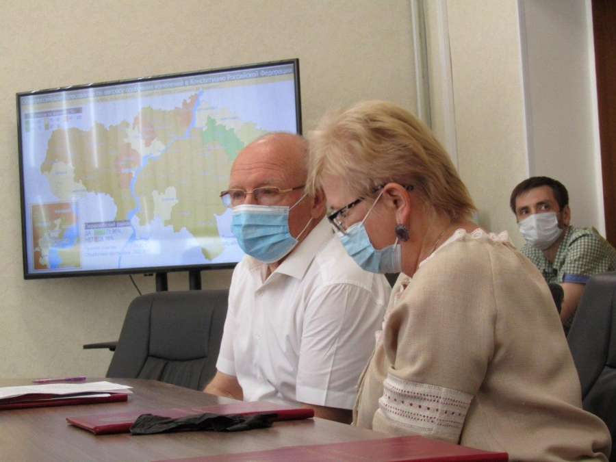 Голосование по Конституции. В саратовском избиркоме назвали районы-лидеры