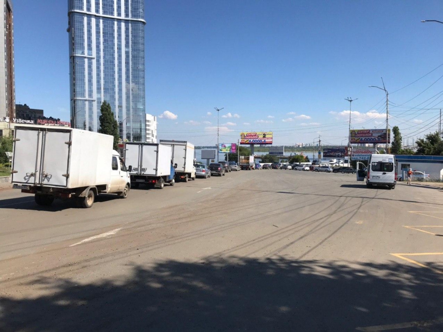 На мосту Саратов-Энгельс произошла массовая авария