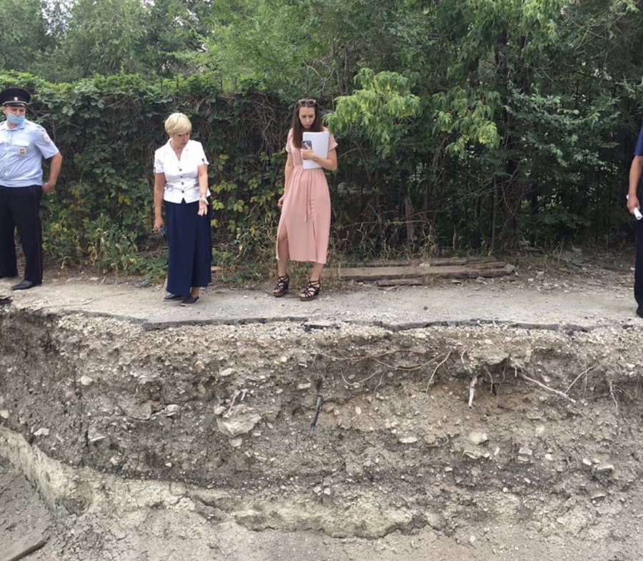 Омбудсмен Загородняя составила список неогороженных «заброшек» в Заводском районе