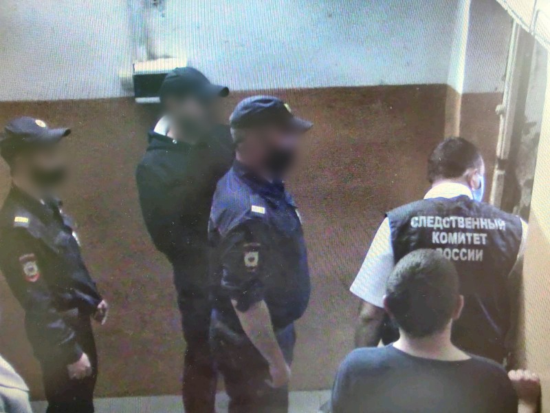 Балашовец зарезал пожилого конкурента и уснул там же с подругой. Ожидается суд