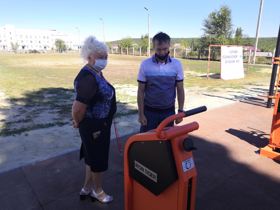 В школе в Воскресенском открыли спортивную площадку ГТО