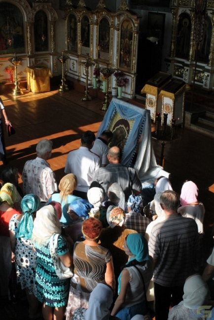 В Саратовскую область прибыл самый крупный в мире Крестный ход